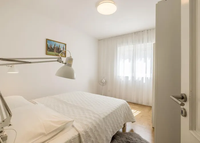 Artea, Luxurious With Heated Pool