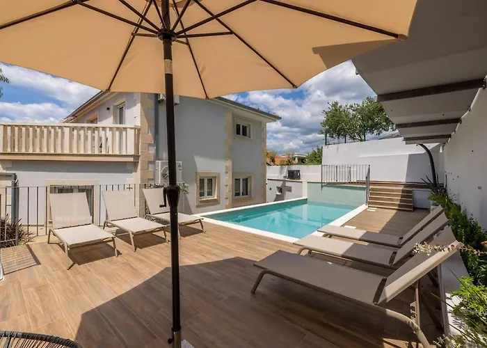 빌라 Artea, Luxurious With Heated Pool 포드스트라나