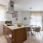 Artea, Luxurious With Heated Pool Villa Podstrana