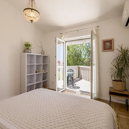 Artea, Luxurious With Heated Pool *