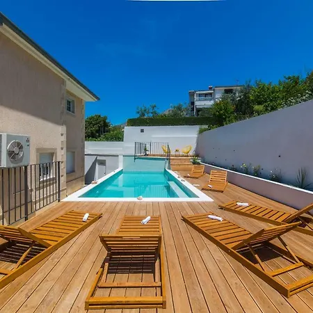 Villa Artea *